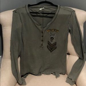 Free people/We the free distressed long sleeve top